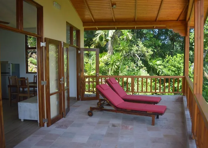 Apartment La Perle Baie Lazare (Mahe)